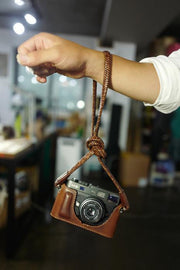 Arte di Mano Heritage Neck Strap - Rally Volpe