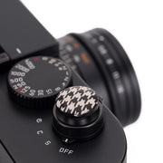 Artisan Obscura Houndstooth, Large Convex Soft Release, Ebony