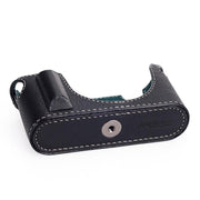 Arte di Mano Aventino Half Case for M8/M9/M-E/Mono - Minerva Black with White Stitching