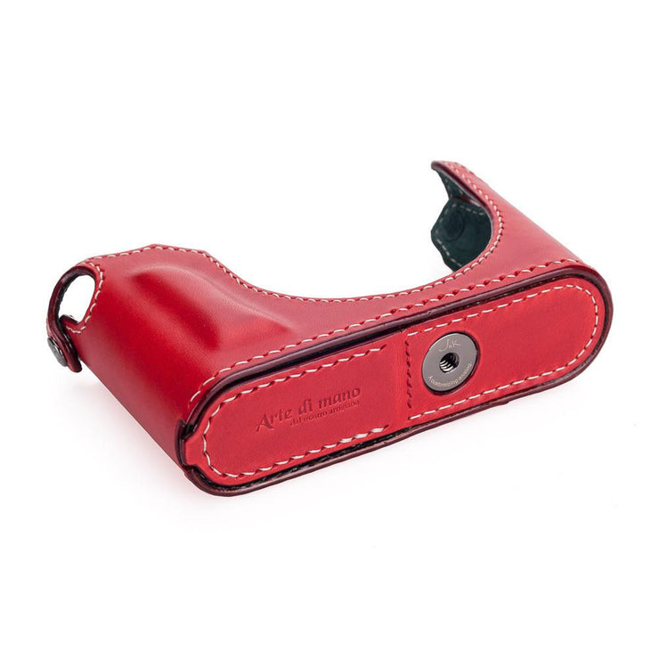 Arte di Mano Leica Q (Typ 116) Half Case with Battery Access Door - Buttero Red