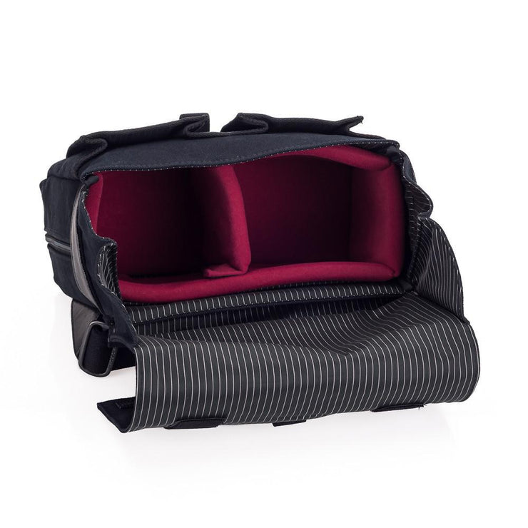 Artisan & Artist CCAM 7100 Camera Bag - Black