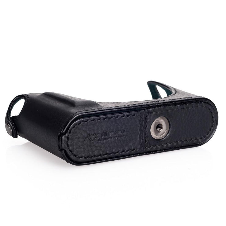 Arte di Mano Leica Q (Typ 116) Half Case with Battery Access Door - Minerva Black with Black Stitching