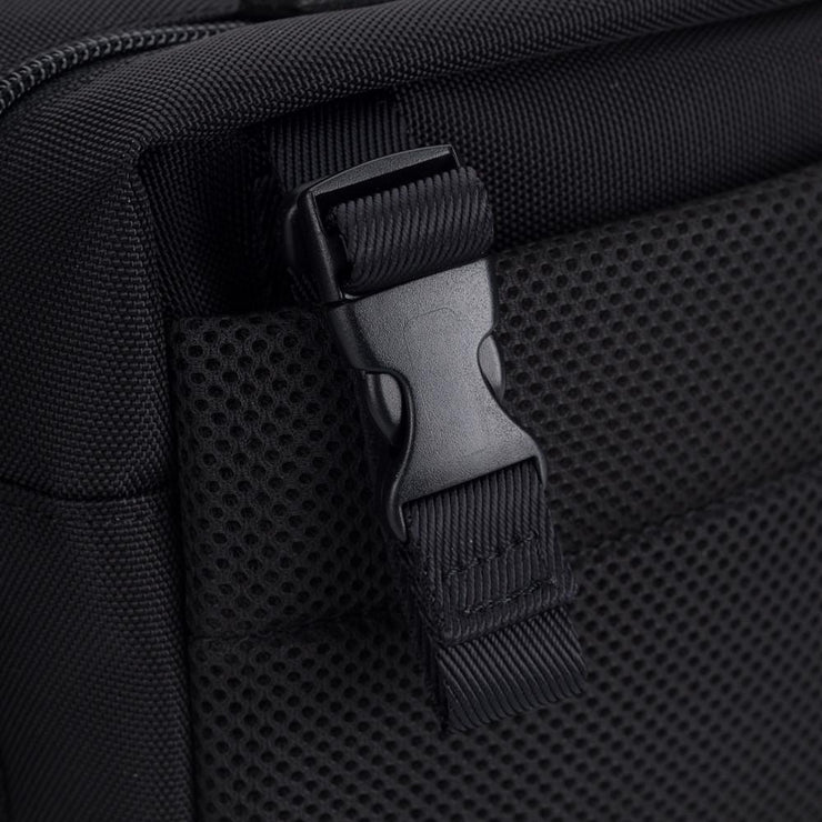 Artisan & Artist LNCAM 1000 Nylon Camera Bag, Black