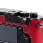Arte di Mano M8/M9/M-E Half Case with Thumbs Up Cutout - Rally Bordo